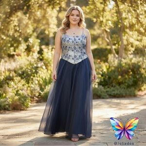 Elegant Blue Floral Gown with Sheer Overlay XXL